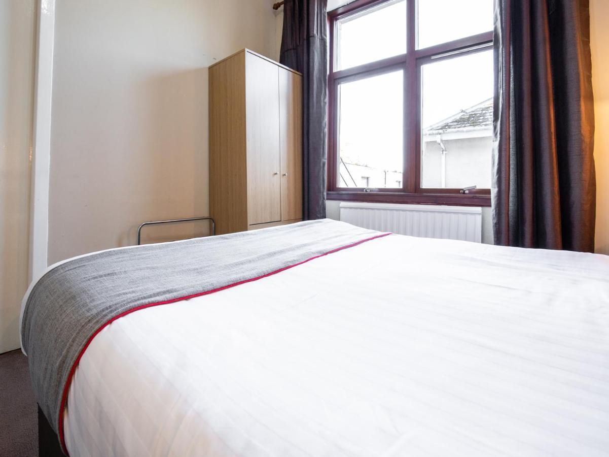 The Ben Mhor Hotel, Bar & Restaurant Grantown-on-Spey Eksteriør billede